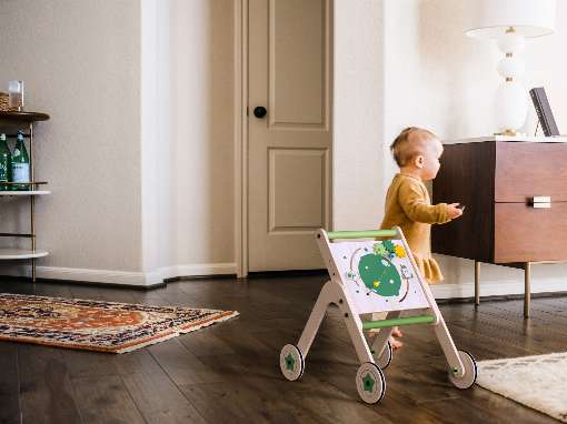 Images 1 to 3: Children's furniture made of plywood: sustainable and beautiful. Photo: Mamatoyz, Turkey